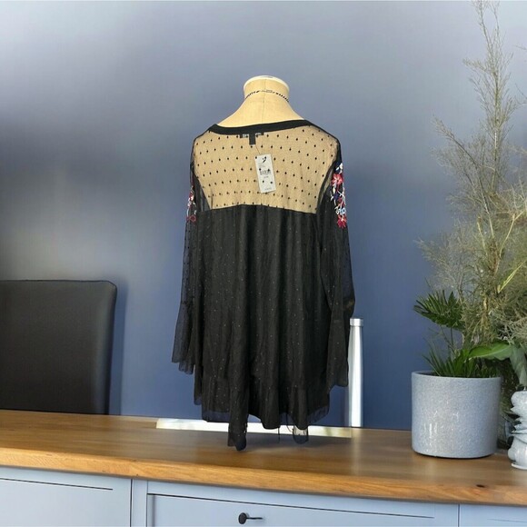 Lane Bryant Black Embroidered Flowers Mesh Top Party Formal Cocktail Size 22/24 - Picture 3 of 4